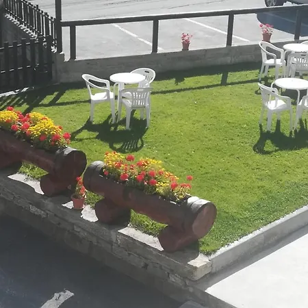 Entreves Oda ve Kahvaltı La Thuile