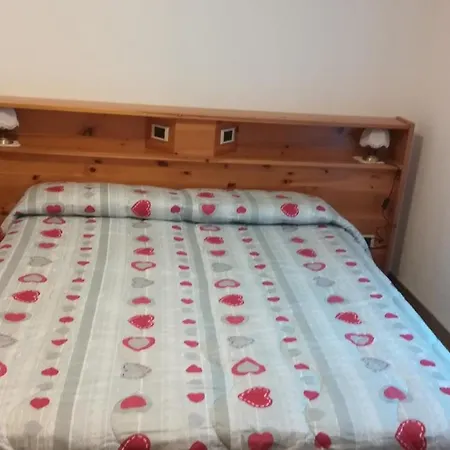 Entreves Oda ve Kahvaltı La Thuile