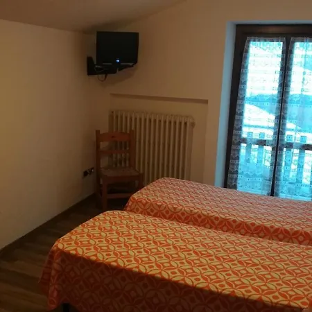 Bed & Breakfast Entreves La Thuile